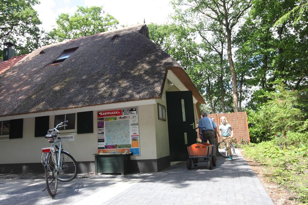 Отель Natuurpark De Witte Bergen Rouveen Номер фото